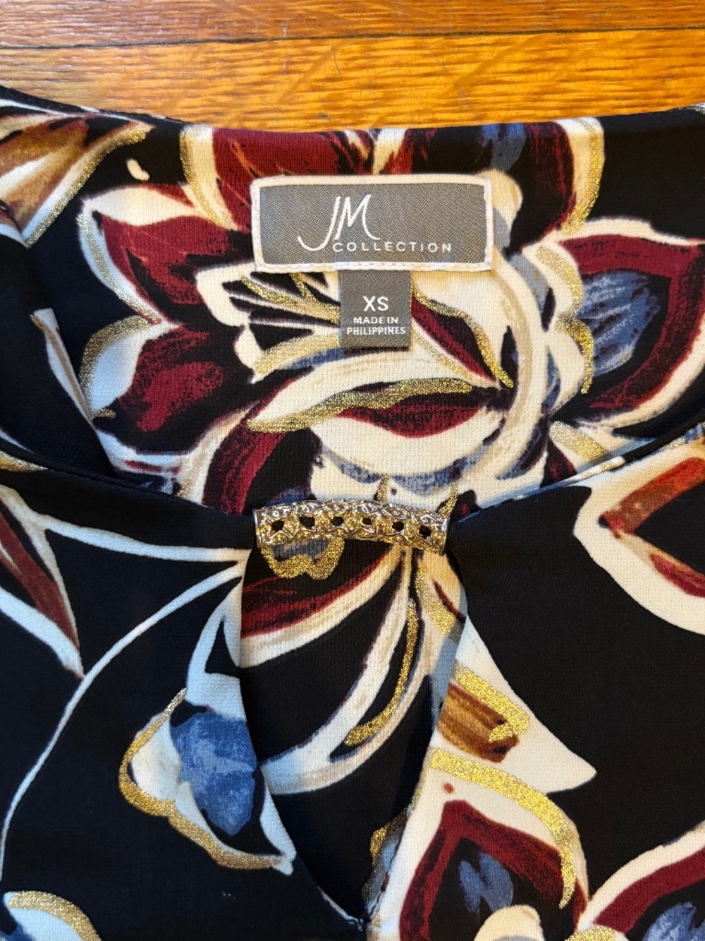 JM Collection floral keyhole tunic
